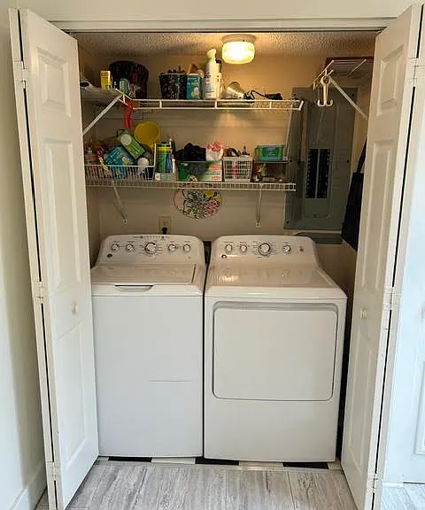 513 E Gordon St — Photo 3