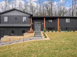 1810 Mayowood Rd SW, Rochester, MN 55902