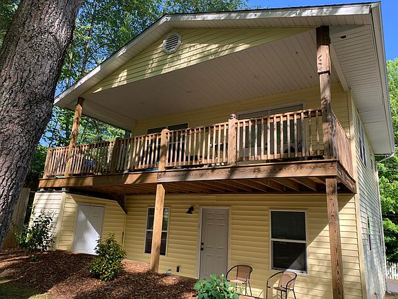 Front of home (note this is a downstairs unit)