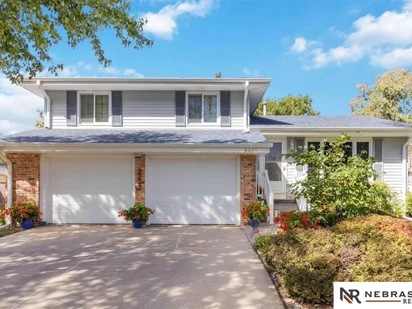 5422 S 104th Ave, Omaha, NE 68127