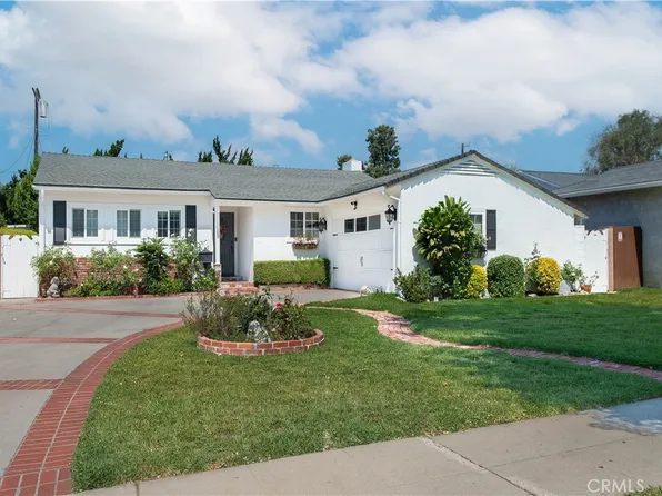 7045 Encino Ave, Van Nuys, CA 91406