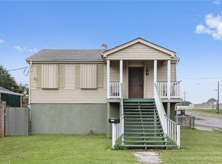 6072 Wickfield Dr, New Orleans, LA 70122