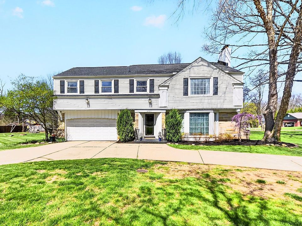 1st image of 2385 Ridgewood Rd
