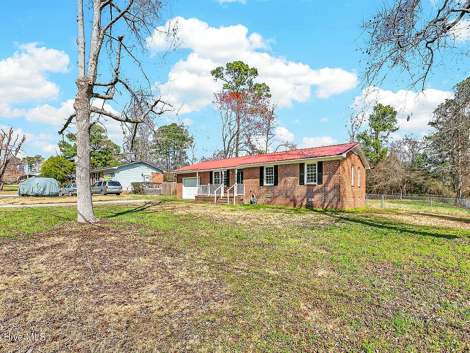1426 Onslow Pines Road, Jacksonville, NC 28540 | Zillow