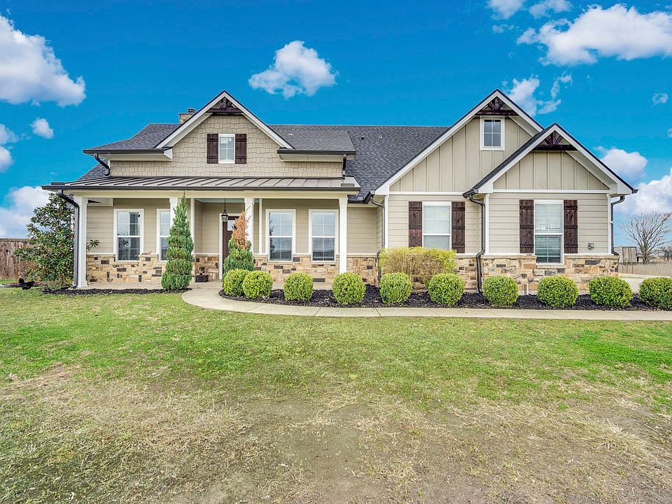 1st image of 360 Forreston Rd