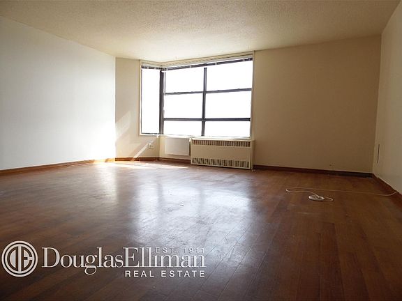 2nd image of 3333 Broadway APT C27k