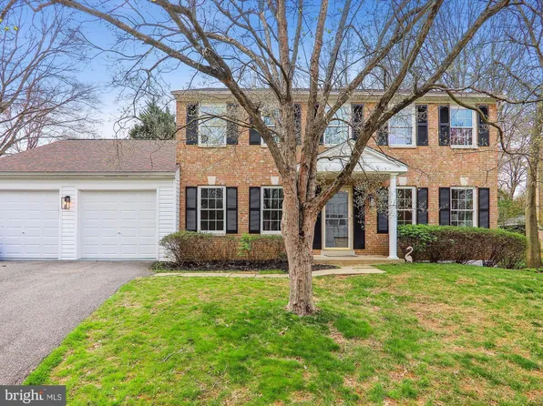 7228 Grinnell Dr, Rockville, MD 20855