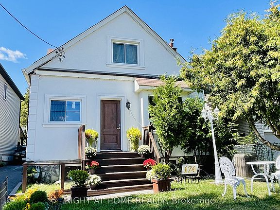3rd image of 174 Aylesworth Ave