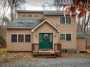 82 West Creek View Dr., Gouldsboro, PA