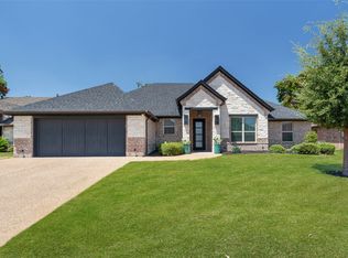 1019 Anna Cir, Granbury, TX 76048