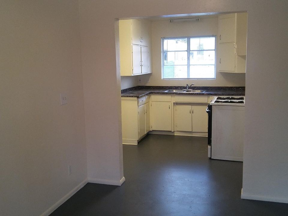 2nd image of 904 E Turney Ave Unit 2