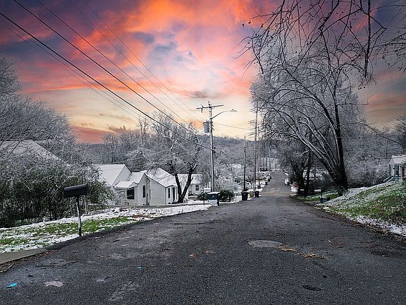 3rd image of Goforth Ave