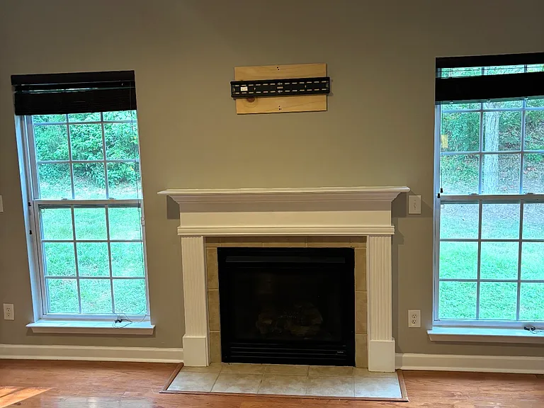 613 Ravenglass Dr — Photo 12