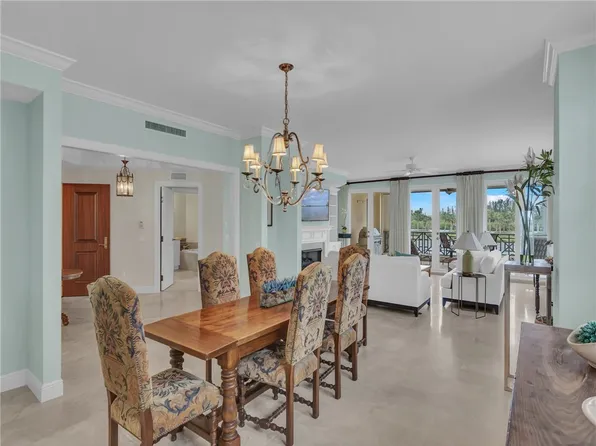 9031 Somerset Bay Ln APT 202, Vero Beach, FL 32963