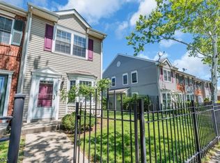 19 Clarion Ln, Newark City, NJ 07103