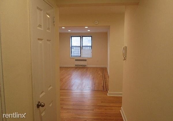 1st image of 6474 Saunders St APT 1A