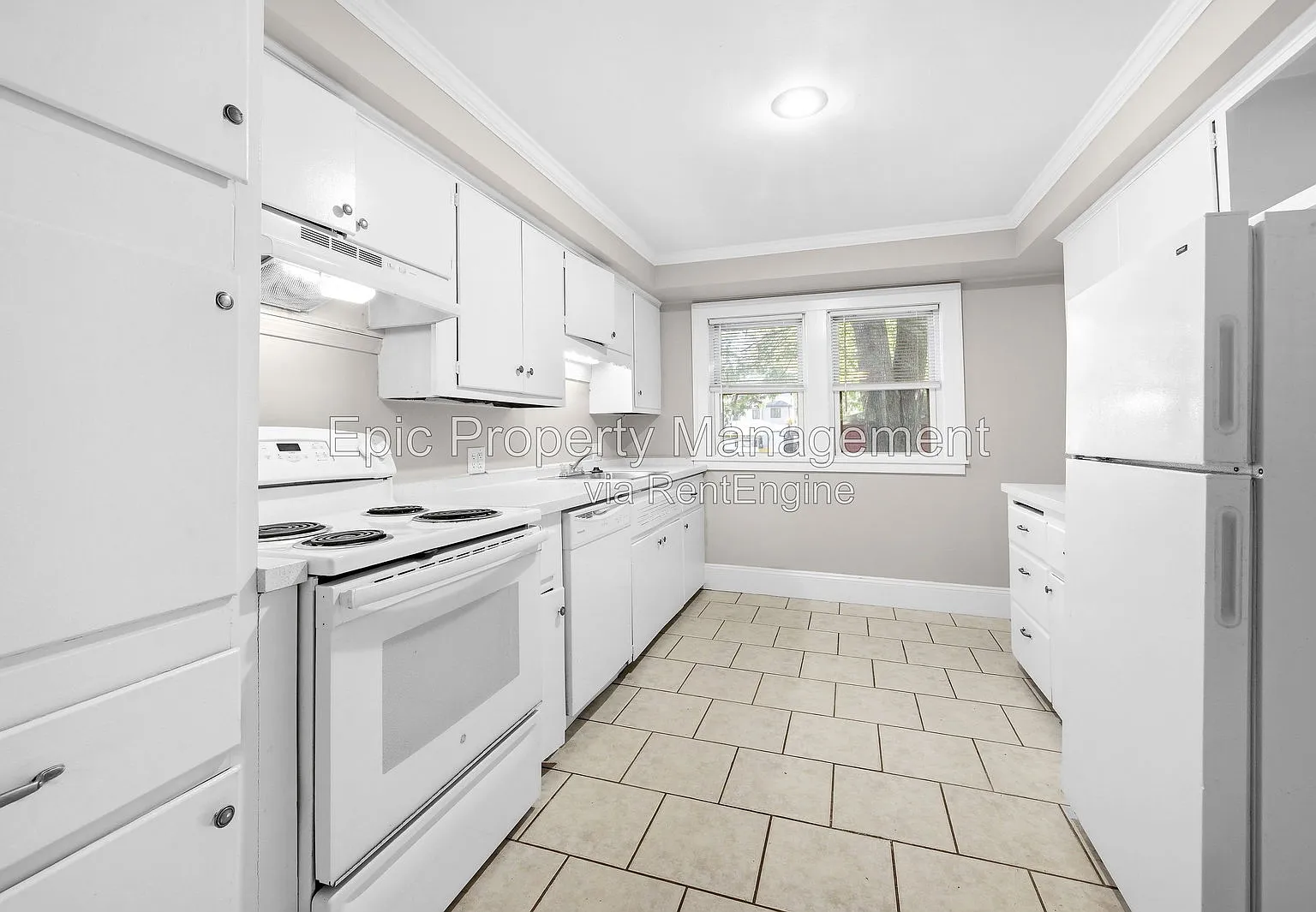 2 bed, 1.0 bath, $1,595 — Photo 2
