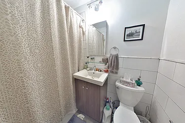 Rented by Platinum Properties