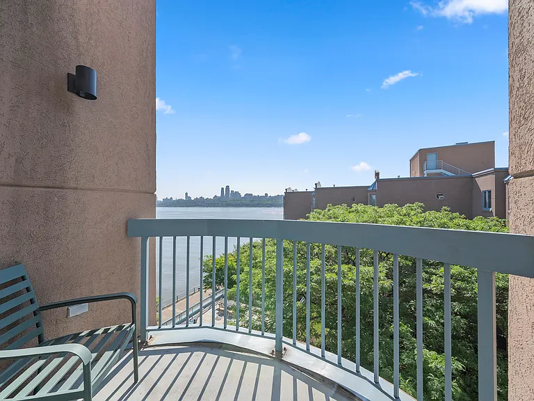 603 Nelson Ct #A — Photo 11