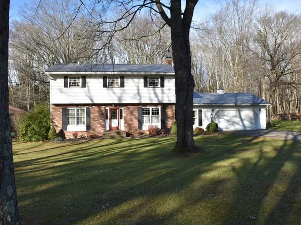 1124 Erie St, Saegertown, PA 16433