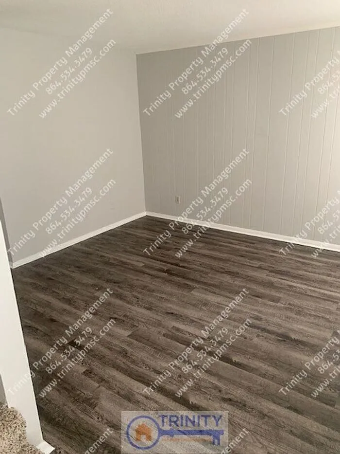 2 bed, 1.5 bath, $895 — Photo 2