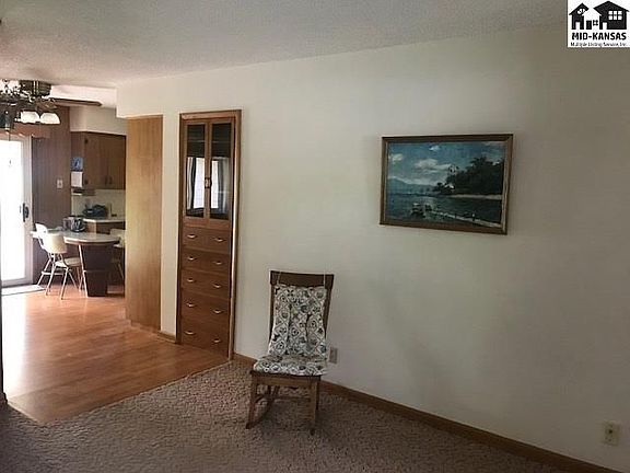 4th image of 303 W 26th Ave