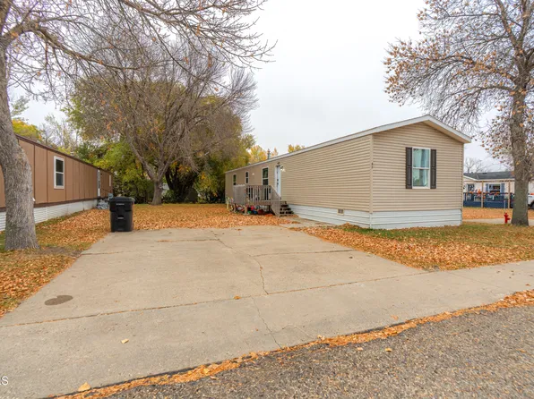 2500 Centennial Rd Lot 82, Bismarck, ND 58503