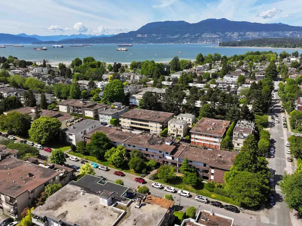 2025 W 2nd Ave #206, Vancouver, BC V6J 1J6