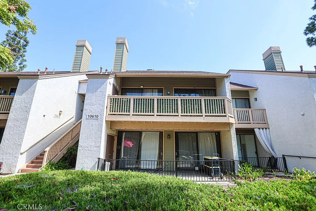 1 bed, 767 sqft, $2,300 — Photo 1