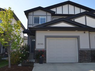 20745 99a Ave NW, Edmonton, AB T5T 7G4
