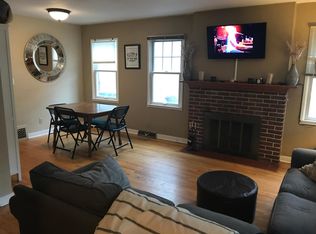 919 Osheridan St, Madison, WI 53715