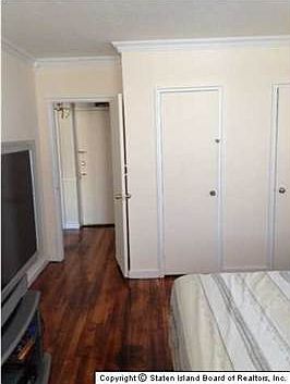 4th image of 158 Bard Ave APT 7A