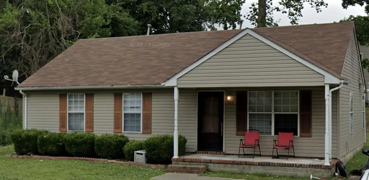 3 bed, 1092 sqft, $2,000 — Photo 1
