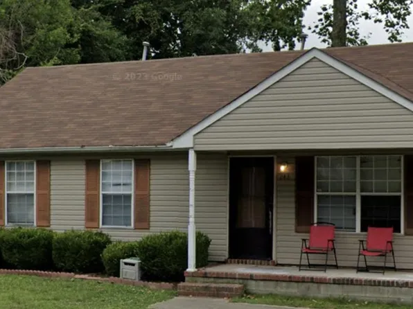 243 Locust St, Suffolk, VA 23434