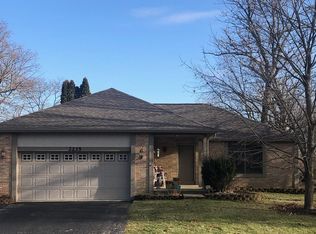 2235 W Choctaw Dr, London, OH 43140