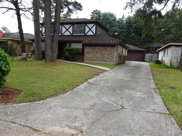 2322 Deasa Dr, Spring, TX 77373