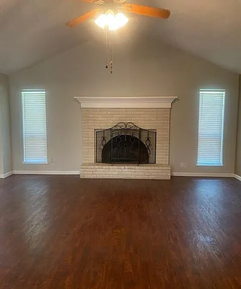 607 Rosewood Dr — Photo 9