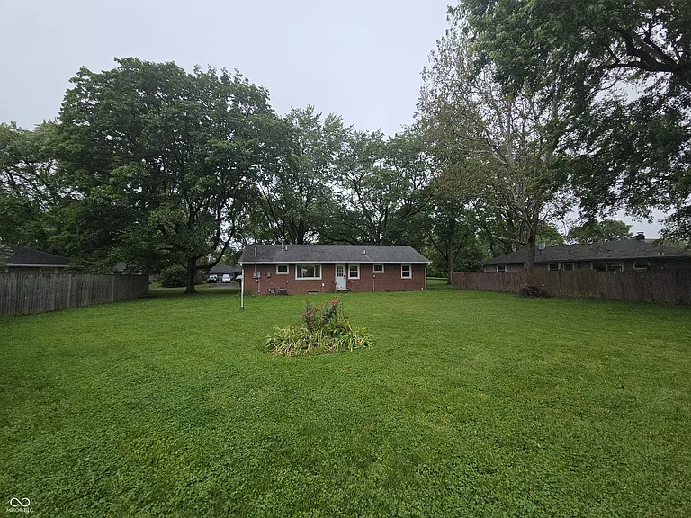 10735 Vali Dr — Photo 18