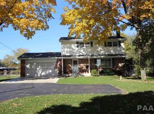 829 W Shenandoah Dr, Peoria, IL