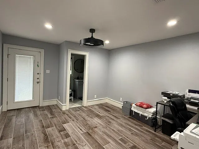 3508 Imperial Ave — Photo 11