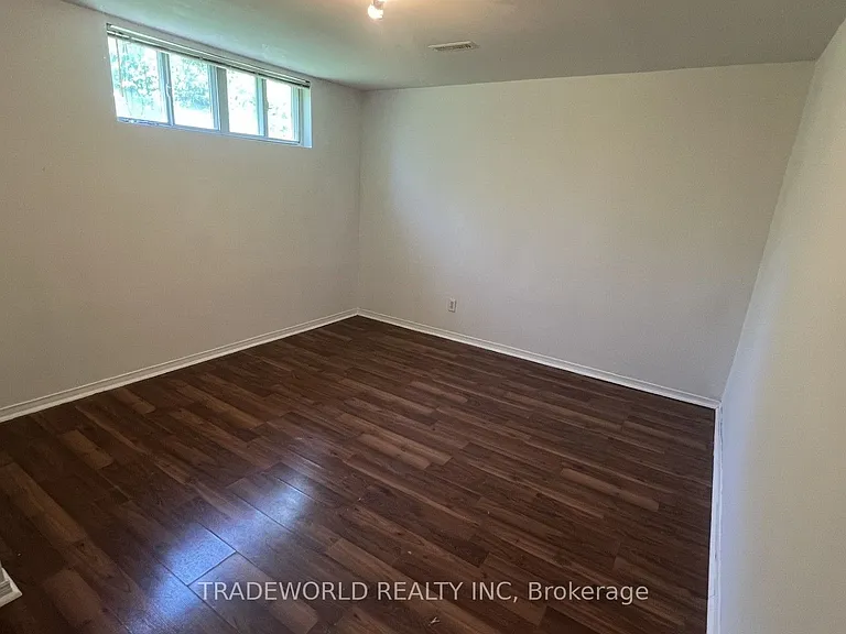 83 Invergordon Ave #BASEMENT — Photo 7