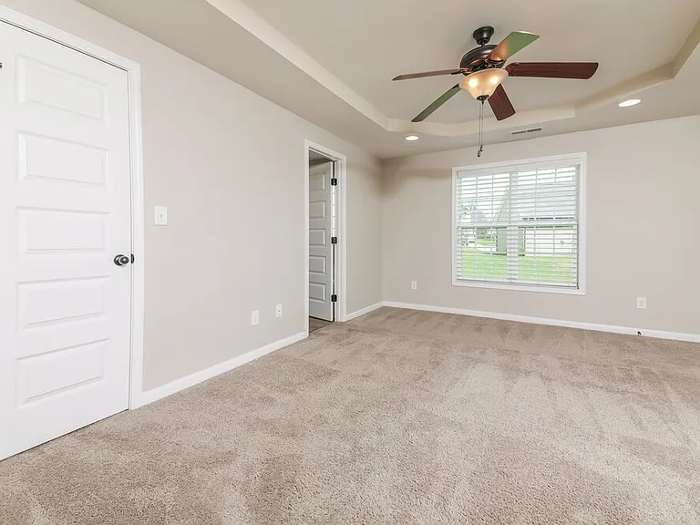 109 W Webber Ln — Photo 9