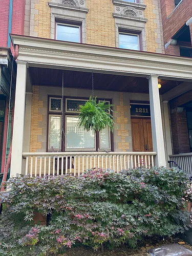 1211 Buena Vista St #1 Photo 1