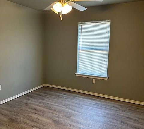Spacious bedroom