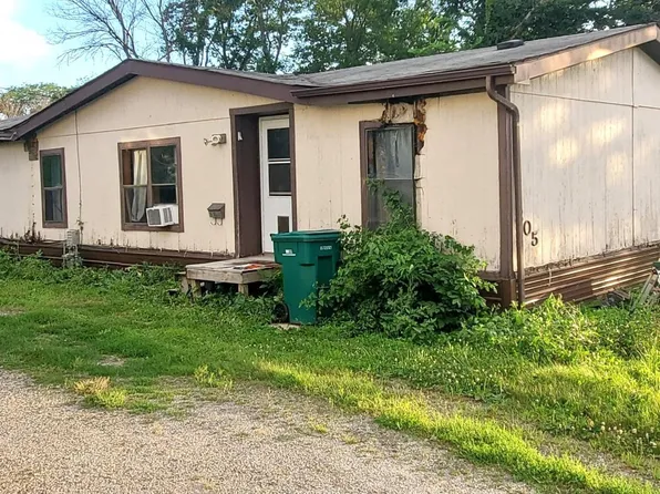 805 5th St, Corning, IA 50841