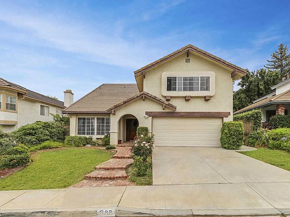 2nd image of 385 Tranquil Ln