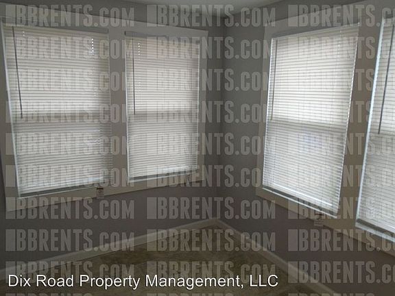 4th image of 1212 Reservoir St