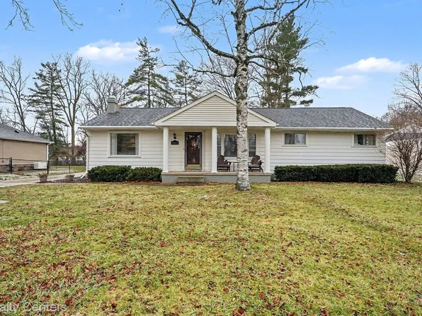 15643 Fry St, Plymouth, MI 48170