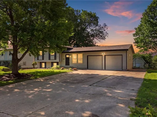 3401 NE 67th St, Kansas City, MO 64119