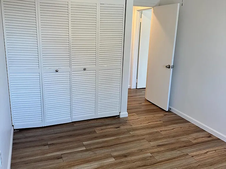 7044 Basswood Rd #11 — Photo 12